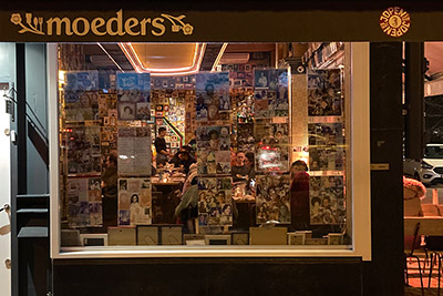 Moeders